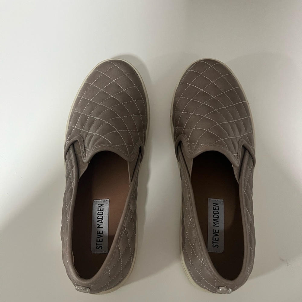 Steve Madden women’s Quilted Slip-On Sneakers - Taupe